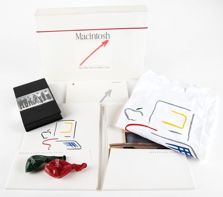 Lot #6063 Apple Macintosh 128K Computer and 'The First One Hundred Days? Dealer Launch Kit - From the Collection of Clement Mok - Image 12