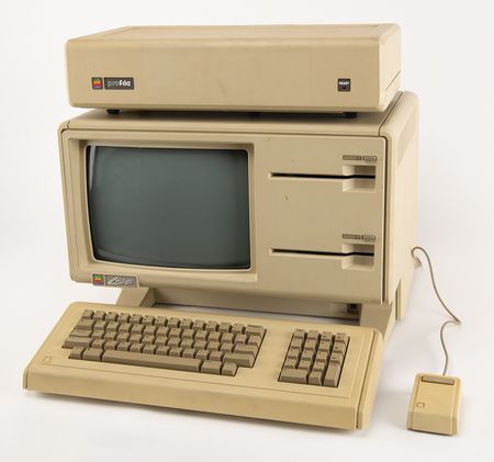 Lot #6055 Apple Lisa Computer with 'Twiggy' Drives, ProFile Hard Drive, Mouse, and Keyboard - Image 2