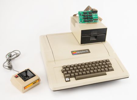 Lot #6035 Apple II Computer with Early Rev. 0 Board in Rare Ventless Case (Serial No. A2S1-0119) - Image 1