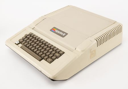 Lot #6033 Apple II Computer with Early Rev. 0 Board (Serial No. A2S1-0905) - Image 2