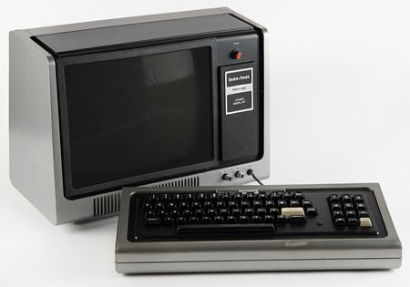 【非売品 レア】Apple Macintosh Performa ボストンバッグ 非売品 レア Apple Macintosh Performa ボストンバッグ - メルカリ