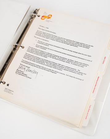 Lot #6077 Apple Macintosh Plus (Red Case by Aesthetics Technology, Palo Alto) - Image 7