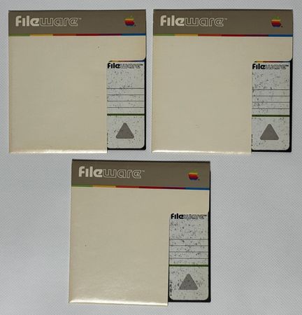 Lot #6053 Apple Lisa 1 Twiggy Software Collection, including Pre-Release Software 5.25? and 3.5? Floppy Disks - Image 10