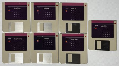 Lot #6053 Apple Lisa 1 Twiggy Software Collection, including Pre-Release Software 5.25? and 3.5? Floppy Disks - Image 7