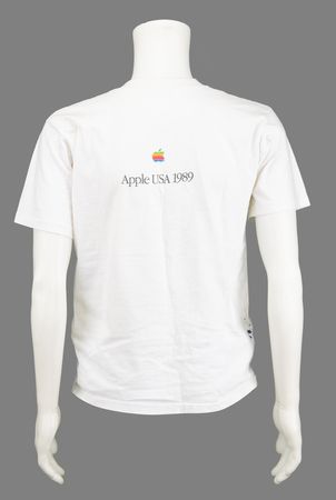 Lot #6265 John Sculley Signed Apple 1989 Sales Conference T-Shirt - Image 2