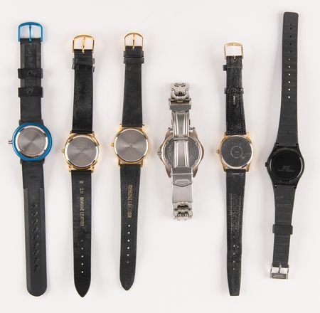 Lot #6271 Apple Computer (6) Wristwatches - Image 3