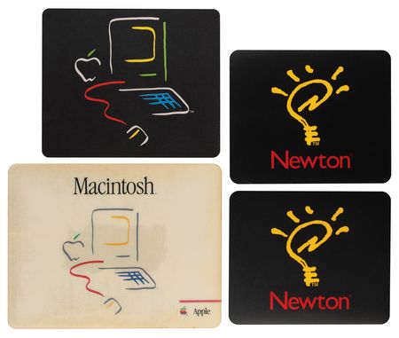 Lot #6207 Apple Computer (4) Macintosh and Newton