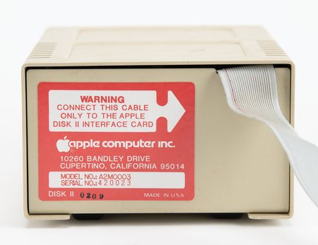 Lot #6064 Apple Macintosh 128K Computer Testing Setup - From the Collection of Dennis Grimm - Image 11