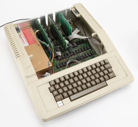 Lot #6064 Apple Macintosh 128K Computer Testing Setup - From the Collection of Dennis Grimm - Image 3