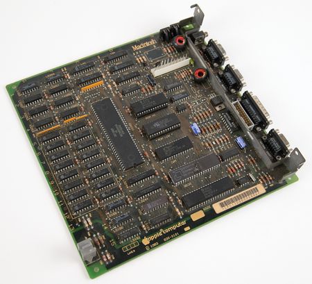 Lot #6062 Apple Macintosh (5) Early Prototype and Production Circuit Boards - From the Collection of Dennis Grimm - Image 9