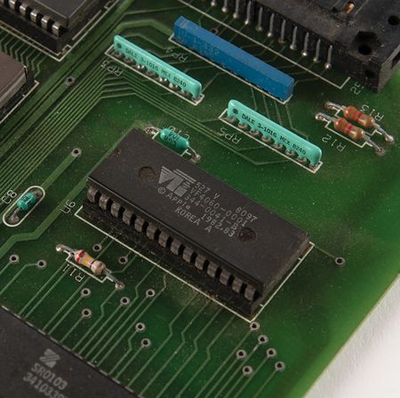 Lot #6044 Apple Computer FST Controller - From the Collection of Dennis Grimm - Image 5