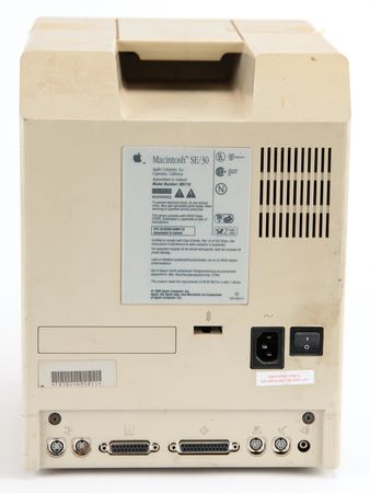 Lot #6076 Apple Macintosh Lot of (3) Computers - Plus, SE/30, and Classic - Image 6