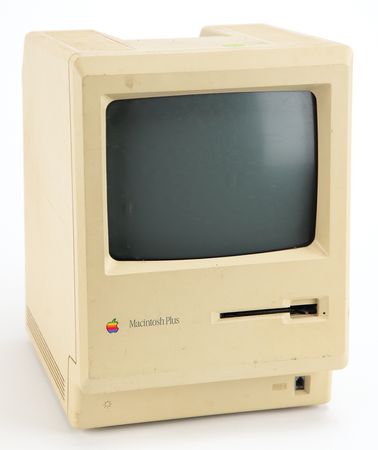 Lot #6076 Apple Macintosh Lot of (3) Computers - Plus, SE/30, and Classic - Image 7