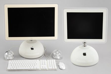 Lot #6104 Apple iMac G4 (2) Computers - 15-inch and 20-inch versions - Image 1