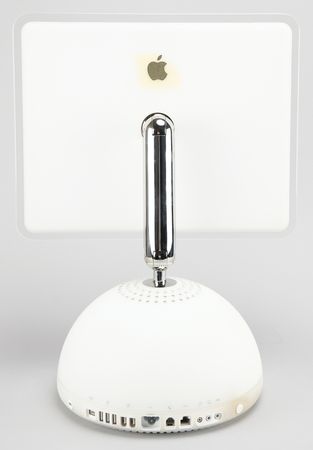 Lot #6104 Apple iMac G4 (2) Computers - 15-inch and 20-inch versions - Image 4