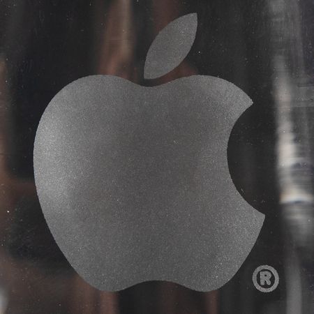 Lot #6159 Apple Computer (2) Crystal Beer Mugs - Image 6