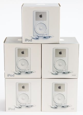 Lot #6137 Apple (5) iPod Classic Special Editions with Hendrix, Marley, Holiday, Run-DMC, and Morissette - Image 2