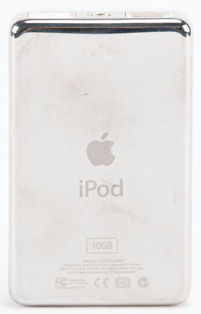 Lot #6137 Apple (5) iPod Classic Special Editions with Hendrix, Marley, Holiday, Run-DMC, and Morissette - Image 6