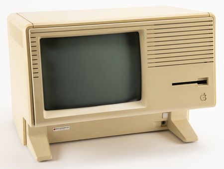 Lot #6061 Apple Lisa 2 Prototype with Mouse, Keyboard, and ProFile Drive - Image 2