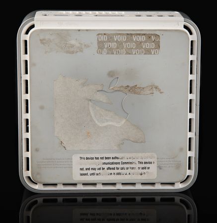 Lot #6113 Apple Mac Mini Prototype (c. 2007) - Image 3