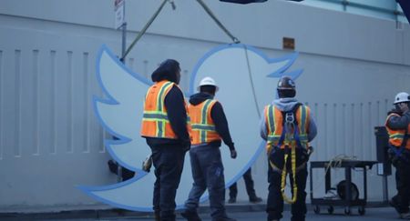 Lot #6320 Twitter Inc. Official 'Bird Logo' Fascia Sign - An Iconic Fixture from the Company?s Market Square Headquarters in San Francisco - Image 5