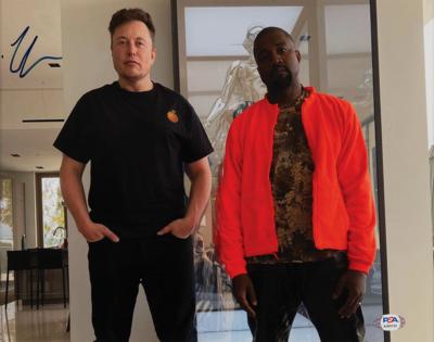 Lot #270 Elon Musk Signed Photograph - Image 1