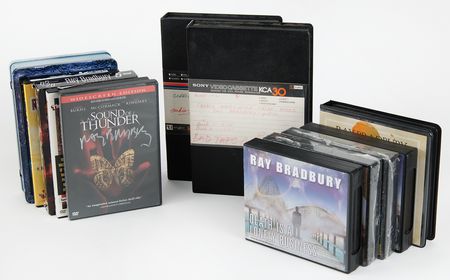 Lot #577 Ray Bradbury Archive of (170+) Items Honoring the Life and Career of the Fiction Master, with Diverse Collection of (100+) Signed Formats like Photographs, Scripts, Books, Award Plaques, and More - Image 12