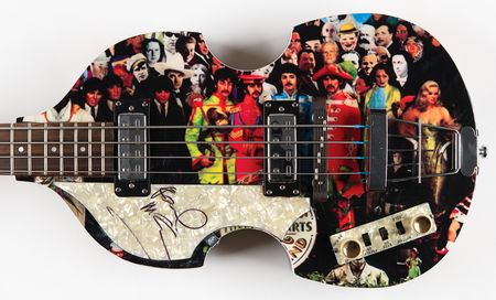 Lot #641 Beatles: Paul McCartney Signed Hofner 'Violin' Bass Guitar with Sgt. Pepper's Finish - Image 2