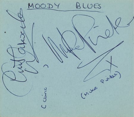 Lot #698 The Kinks and the Moody Blues Signatures - Image 2