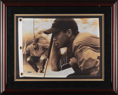 Lot #877 Tiger Woods Signed Golf Flag