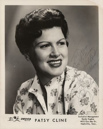 Lot #634 Patsy Cline Signed Photograph