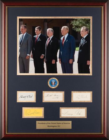 Lot #112 Five Presidents Signature Display -