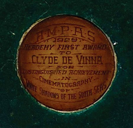 Lot #748 Academy Award for Best Cinematography (1930) - Oscar Statuette Presented to Clyde De Vinna for for White Shadows in the South Seas - Image 5