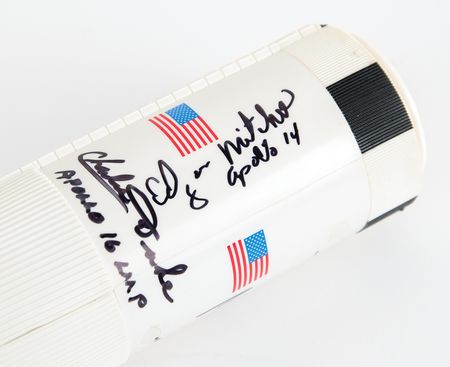 Lot #7505 Apollo Astronauts (8) Multi-Signed Saturn V Rocket Model - Image 7
