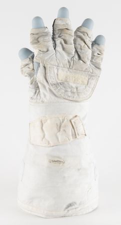 Lot #7481 Space Shuttle 4000 Series EMU Glove TMG (Right) - Image 1