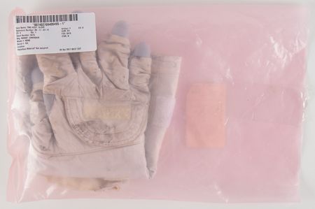 Lot #7481 Space Shuttle 4000 Series EMU Glove TMG (Right) - Image 5