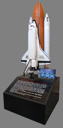 Lot #7580 Isao Hirai: Space Shuttle Challenger 1:25 Scale 'Full Stack' Model - Approx. 11 Feet Tall - Image 2