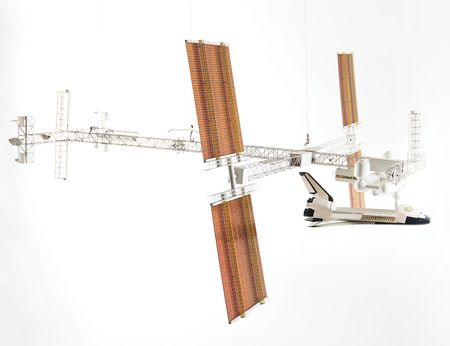 Lot #7581 Isao Hirai: International Space Station (5) 1:100 Scale Conceptual Models - Image 10
