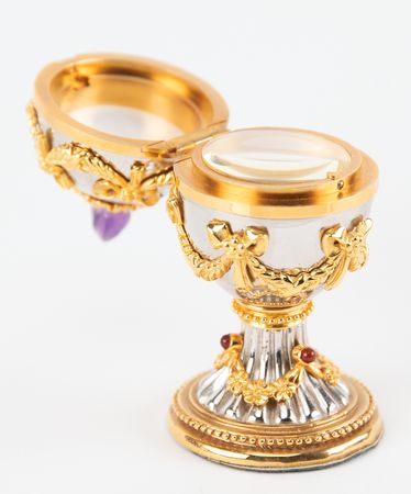 Lot #7283 Apollo 14 Lunar Surface-Flown Lunar Bible Text Fragment in Fabergé Egg - From the Personal Collection of Edgar Mitchell - Image 4