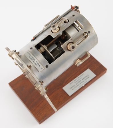 Lot #7495 Electro-Optical Systems Ion Engine - Image 2