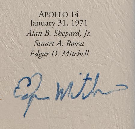 Lot #7393 Astronauts (24) Multi-Signed Print by Alan Bean - 'Reaching for the Stars' (Ltd. Ed. #82/1500) - Image 17