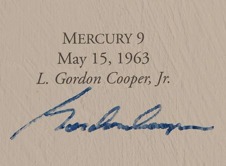 Lot #7393 Astronauts (24) Multi-Signed Print by Alan Bean - 'Reaching for the Stars' (Ltd. Ed. #82/1500) - Image 6