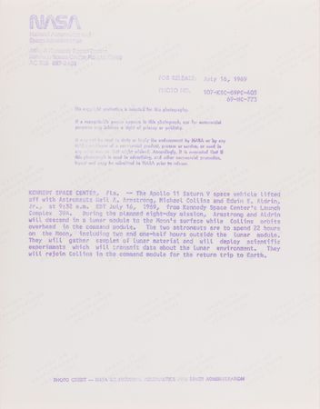 Lot #7140 Apollo 11 Signed Photograph - Image 2