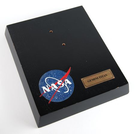 Lot #7078 Jim McDivitt Signed Gemi-Titan Model - Image 6