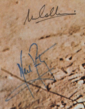 Lot #7141 Apollo 11 Signed Photograph - Image 2
