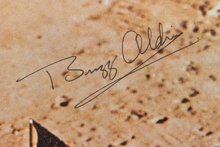 Lot #7141 Apollo 11 Signed Photograph - Image 3