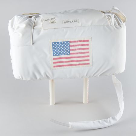 Lot #7423 Apollo A7LB Pressure Suit Replica - Complete Museum-Quality Reproduction - Image 11