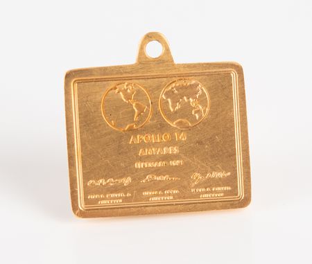 Lot #7280 Apollo 14 Gold Plaque Charm [Attested Flown] - From the Personal Collection of Edgar Mitchell - Image 1