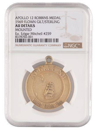 Lot #7201 Apollo 12 Flown Robbins Medallion - From the Personal Collection of Edgar Mitchell - Image 1