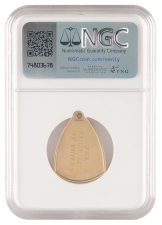 Lot #7058 Gemini 11 Flown Gold-Plated Fliteline Medallion - From the Personal Collection of Edgar Mitchell - Image 2